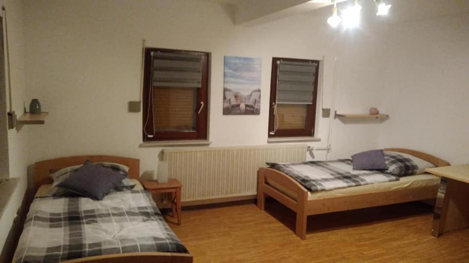 "Klein Und Fein"-Monteurzimmer Pohlheim Zewnętrze zdjęcie